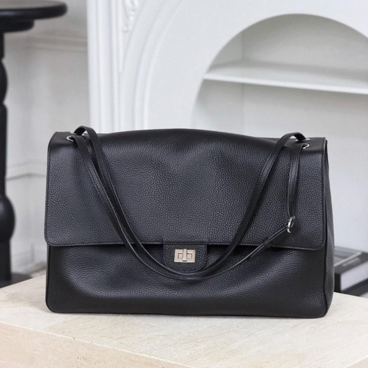ARTEMIS FLAP BAG LARGE IN BLACK (40cm)